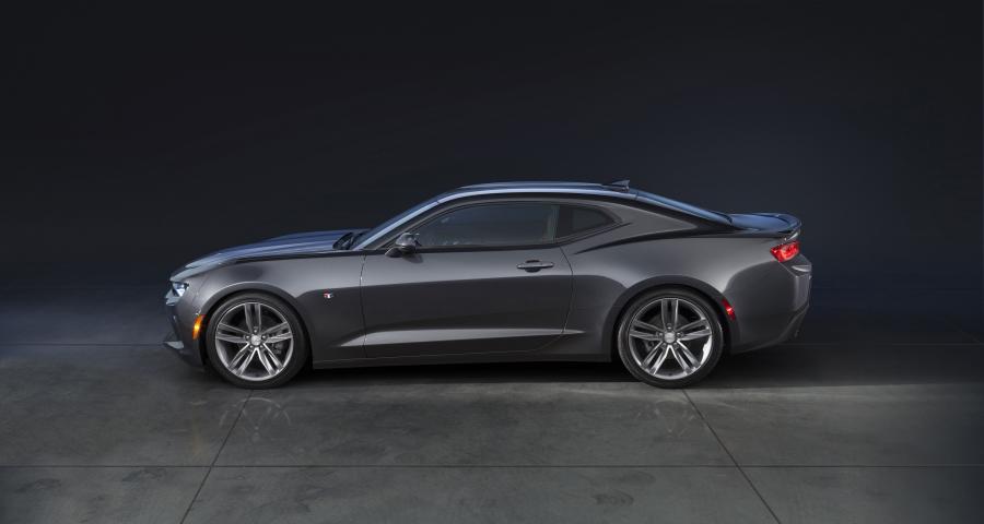  Chevrolet Camaro RS 2016 года  (фото 21 из 26)